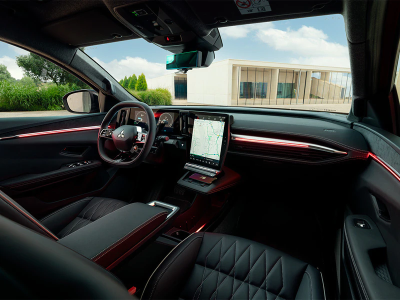 interior novo mitsubishi eclipse cross ev